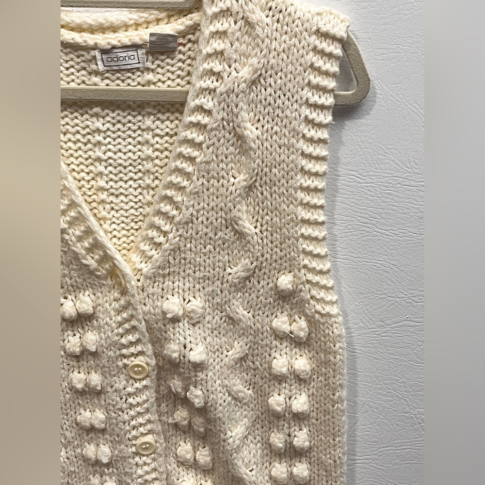 ADORIA Vintage Cream V-Neck Knitted Sweater Vest Large - Picture 4 of 7